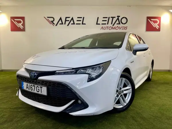 Toyota Corolla 2021 - 19500 EUR, 128000 km - AUTO.MOTO.pt - 128000km - foto 2 de 33