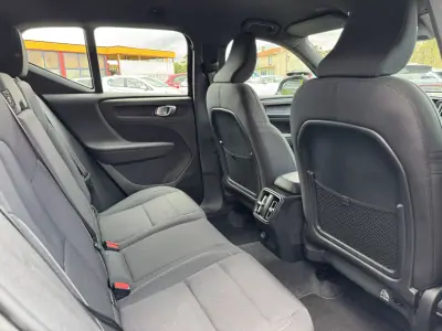 Volvo XC 40 2023 - 28500 EUR, 58000 km - AUTO.MOTO.pt - 58000km - foto 16 de 38