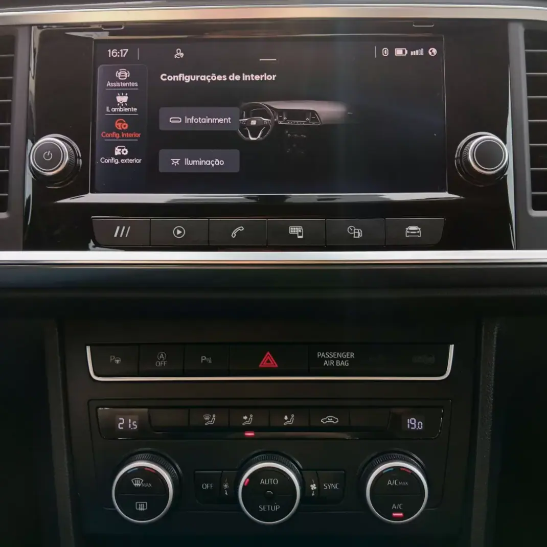 SEAT Ateca 2022 - 22500 EUR, 104680 km - AUTO.MOTO.pt - 104680km - foto 21 de 27
