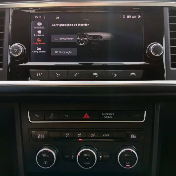 SEAT Ateca 2022 - 22500 EUR, 104680 km - AUTO.MOTO.pt - 104680km - foto 21 de 27