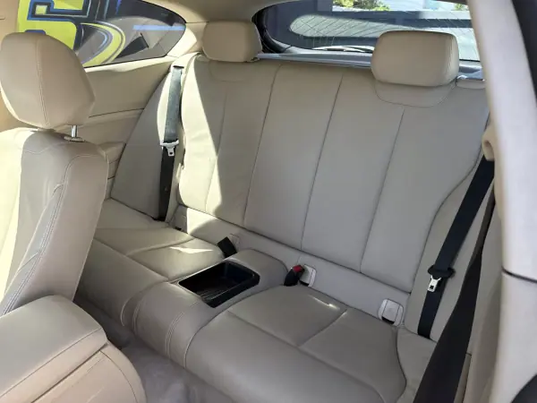BMW 116 2013 - 9250 EUR, 264000 km - AUTO.MOTO.pt - 264000km - foto 14 de 14