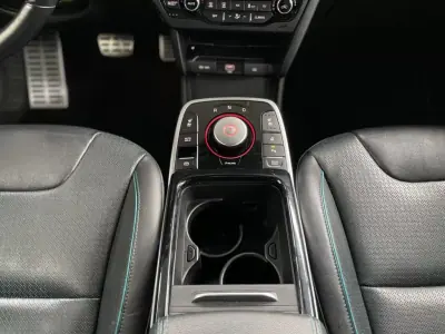 Kia e-Niro 2021 - 33500 EUR, 69000 km - AUTO.MOTO.pt - 69000km - foto 24 de 51