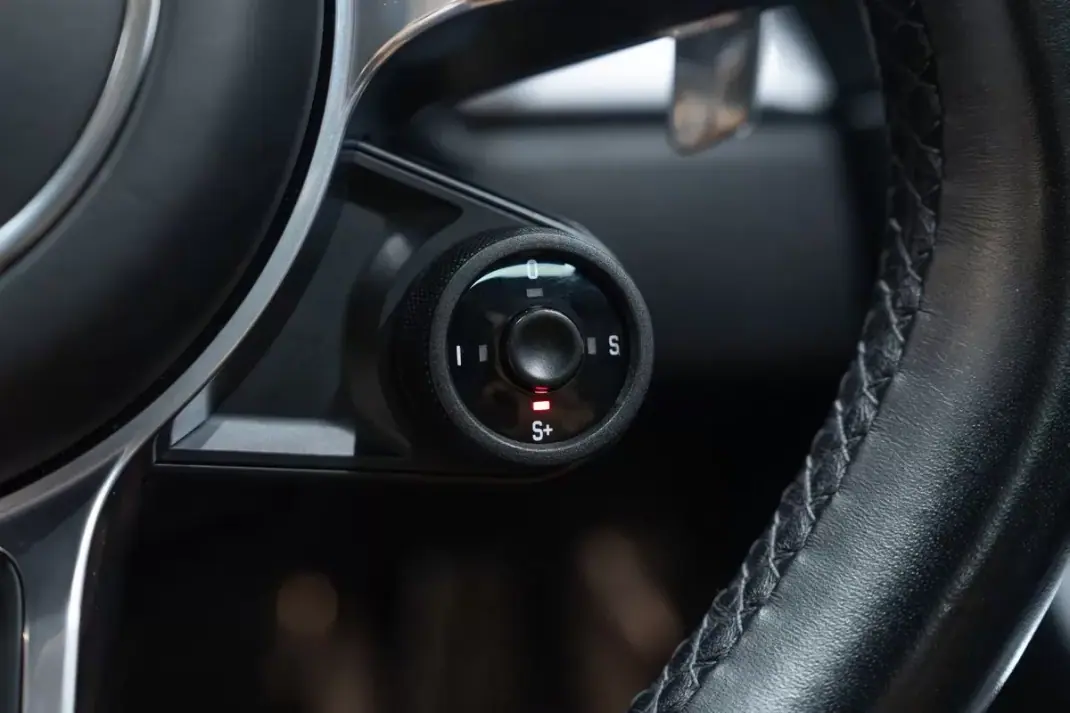 Porsche 991 2016 - 109950 EUR, 83000 km - AUTO.MOTO.pt - 83000km - foto 27 de 49