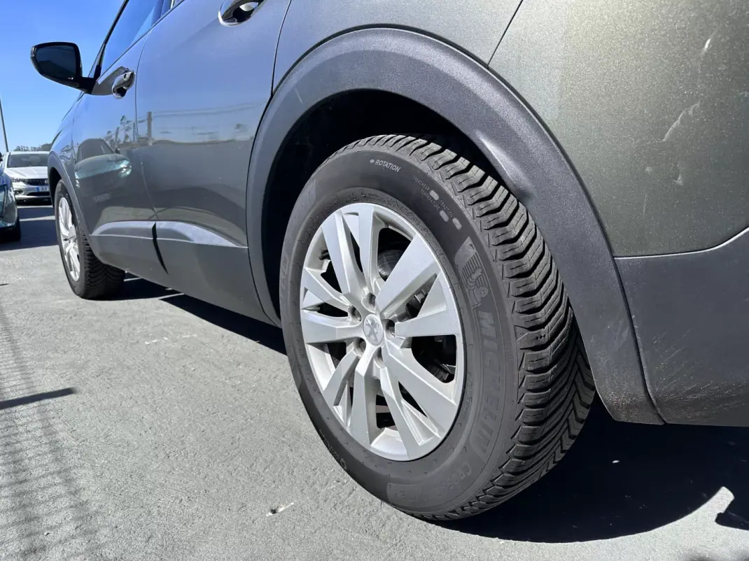 Peugeot 3008 2019 - 13900 EUR, 180724 km - AUTO.MOTO.pt - 180724km - foto 9 de 34