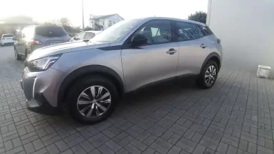 Peugeot 2008 2023 - 18250 EUR, 30000 km - AUTO.MOTO.pt - 30000km - foto 27 de 44