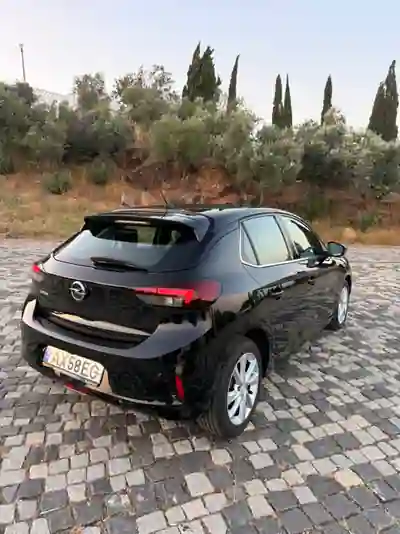 Opel Corsa 2023 - 14900 EUR, 50398 km - AUTO.MOTO.pt - 50398km - foto 3 de 15