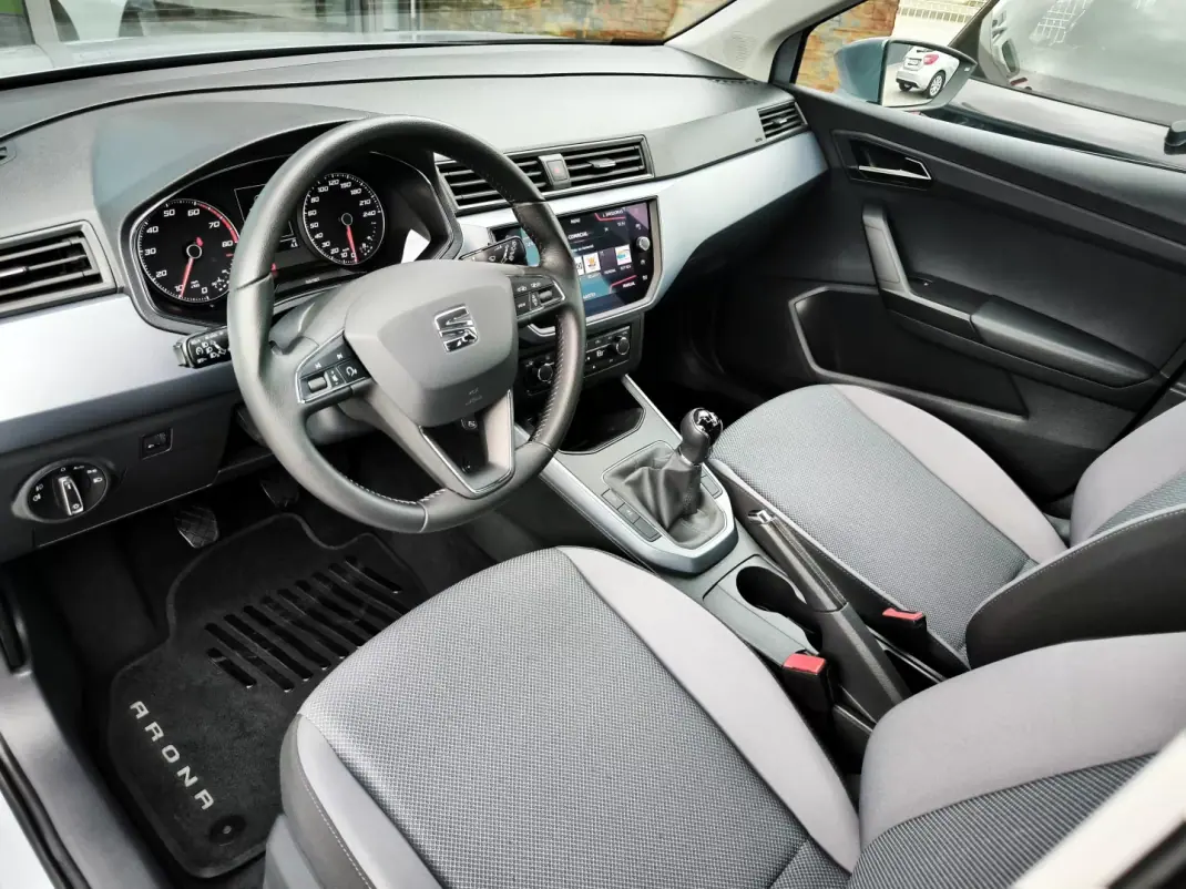 SEAT Arona 2019 - 13950 EUR, 46000 km - AUTO.MOTO.pt - 46000km - foto 22 de 48