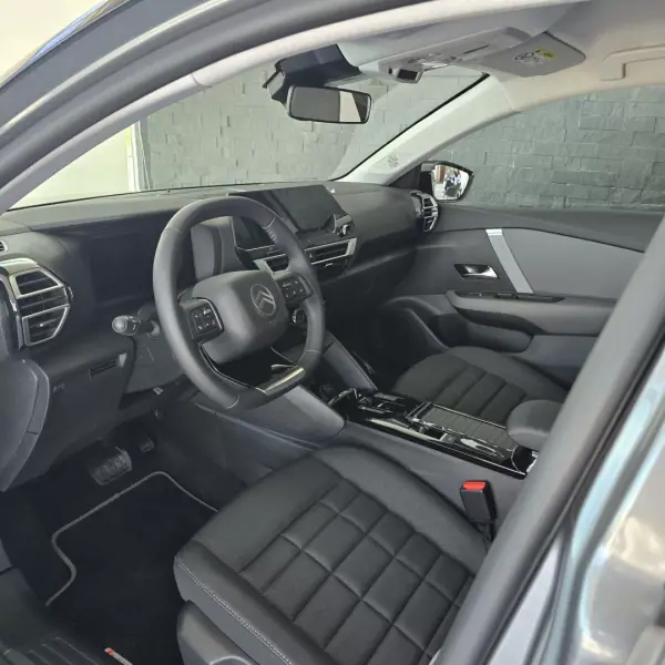 Citroën C4 2026 - 28900 EUR, 100 km - AUTO.MOTO.pt - 100km - foto 16 de 35