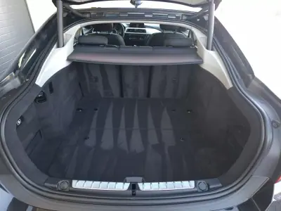 BMW 420 Gran Coupé 2015 - 15990 EUR, 264120 km - AUTO.MOTO.pt - 264120km - foto 16 de 17