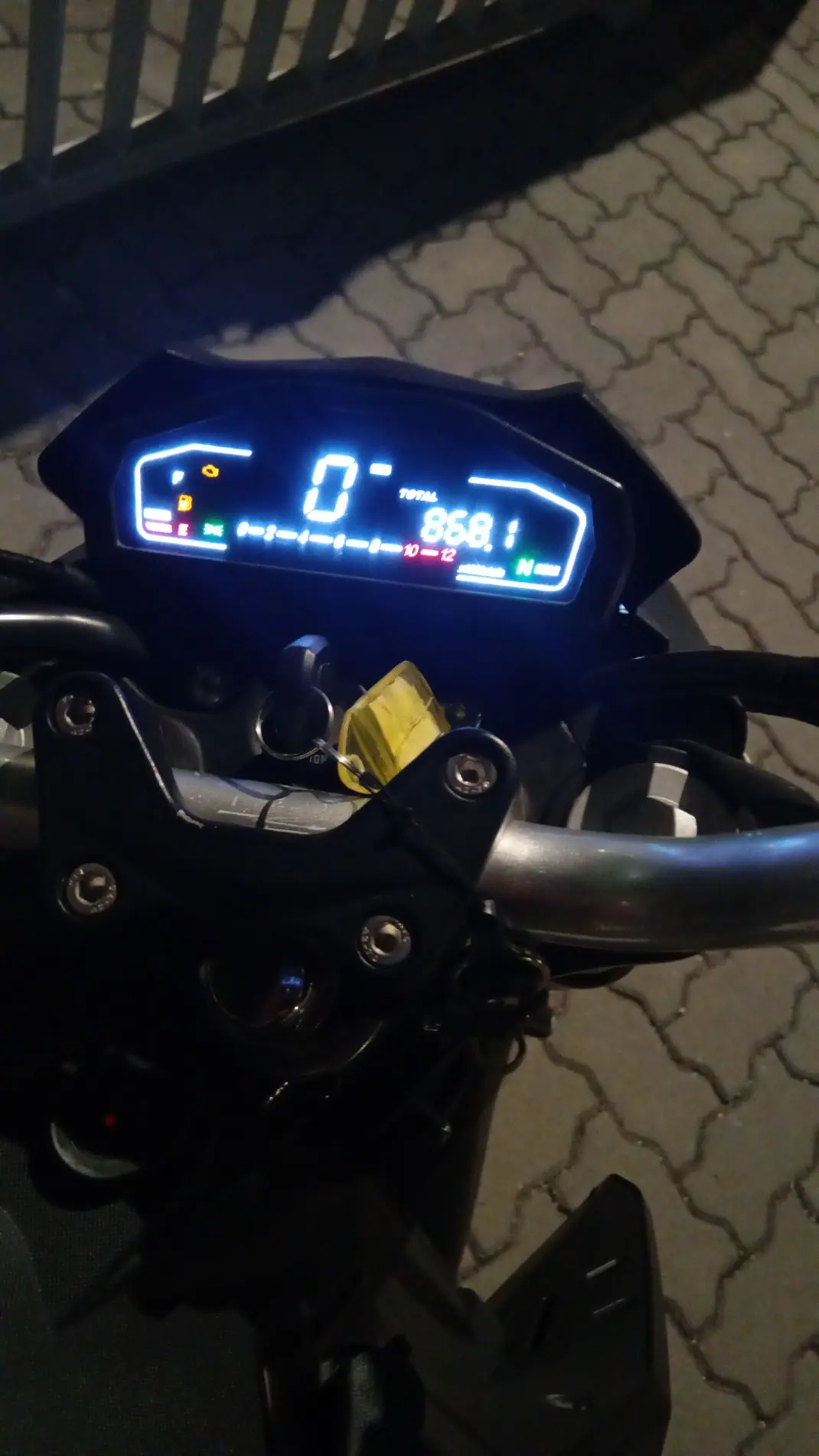 SYM HD 125 2025 - 2900 EUR, 630 km - 630km - foto 4 de 9