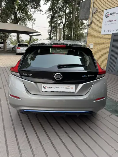 Nissan Leaf 2018 - 10900 EUR, 138100 km - AUTO.MOTO.pt - 138100km - foto 9 de 9