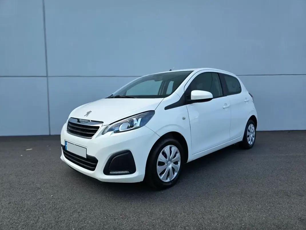Peugeot 108 2014 - 6750 EUR, 58030 km - AUTO.MOTO.pt - 58030km - foto 1 de 28