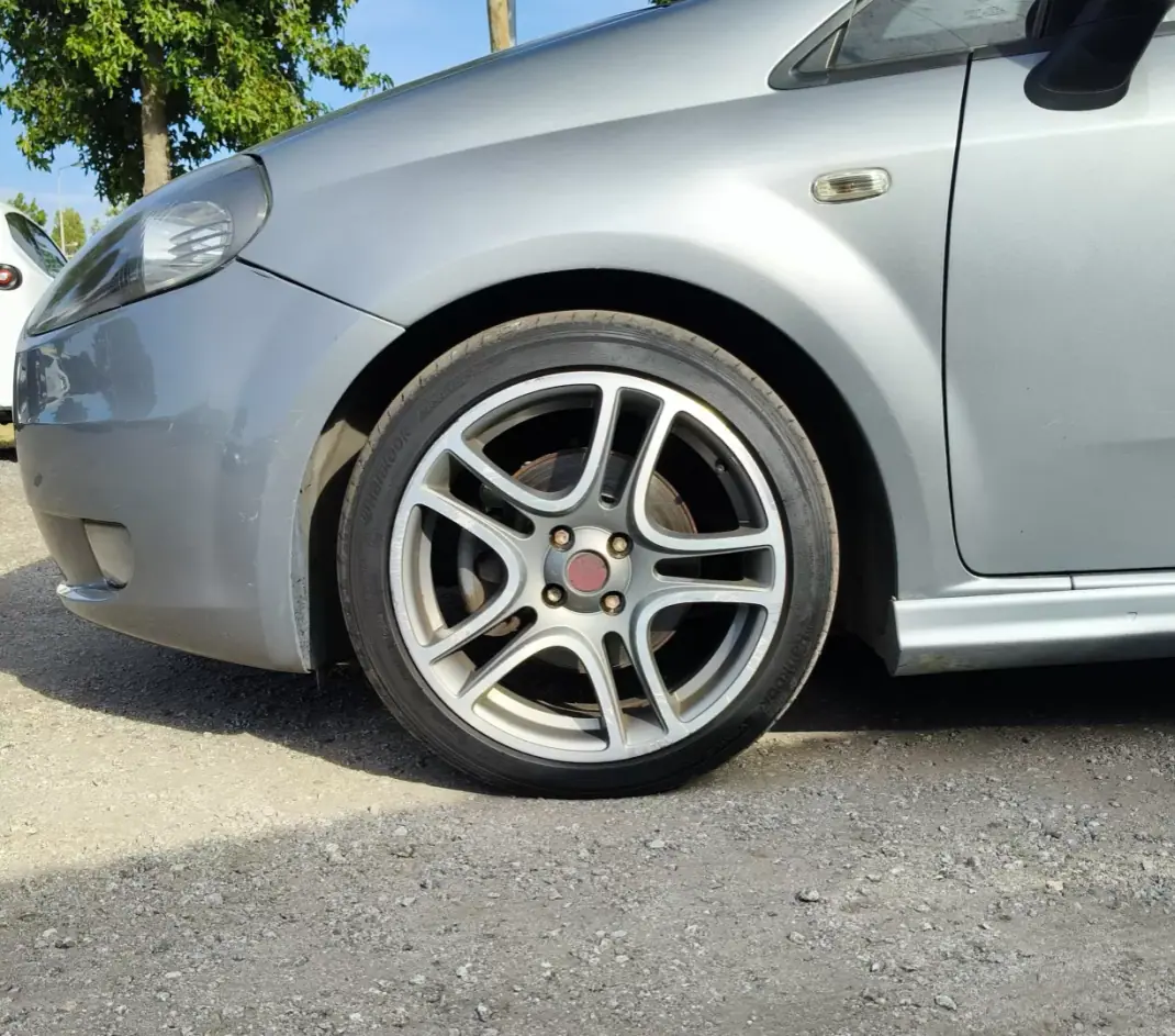 Fiat Grande Punto 2009 - 3950 EUR, 240503 km - 240503km - foto 26 de 26
