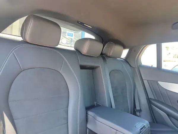 Mercedes-Benz GLC 250 2018 - 43900 EUR, 83000 km - AUTO.MOTO.pt - 83000km - foto 17 de 29