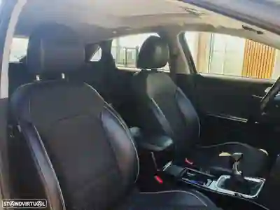 Kia Ceed 2019 - 15000 EUR, 60000 km - AUTO.MOTO.pt - 60000km - foto 5 de 6