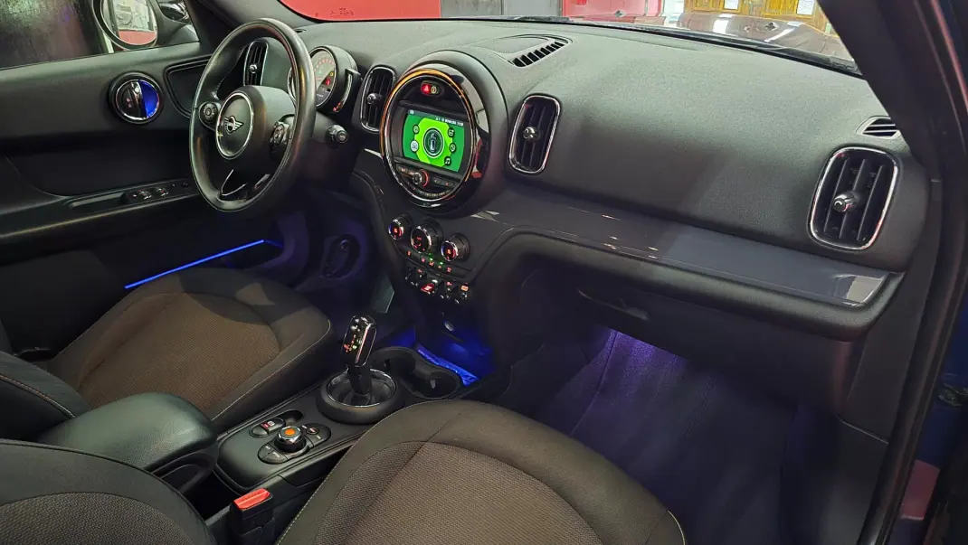 MINI Countryman 2019 - 18990 EUR, 154427 km - 154427km - foto 60 de 68