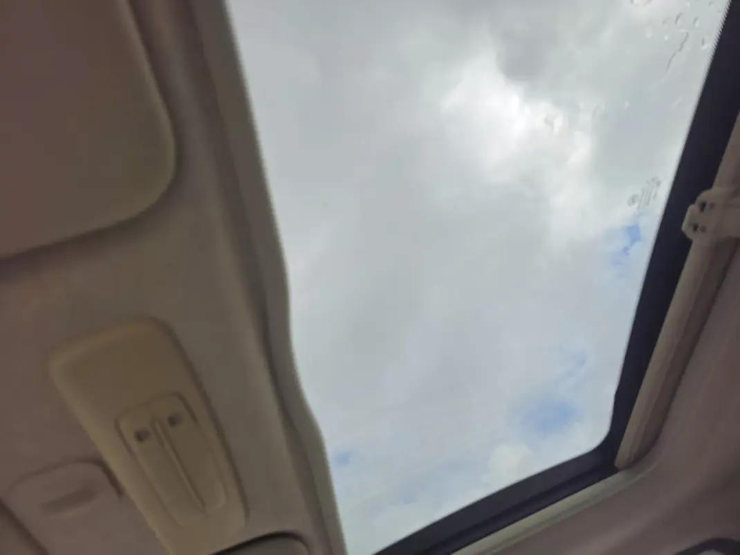 Fiat 500 2011 - 6500 EUR, 153000 km - AUTO.MOTO.pt - 153000km - foto 10 de 12