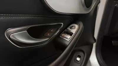 Mercedes-Benz C 220 2017 - 27990 EUR, 160170 km - AUTO.MOTO.pt - 160170km - foto 21 de 29