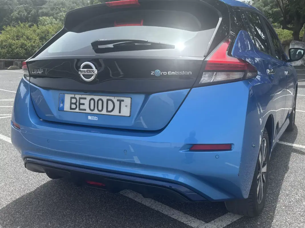 Nissan Leaf 2020 - 14500 EUR, 70000 km - AUTO.MOTO.pt - 70000km - foto 4 de 14