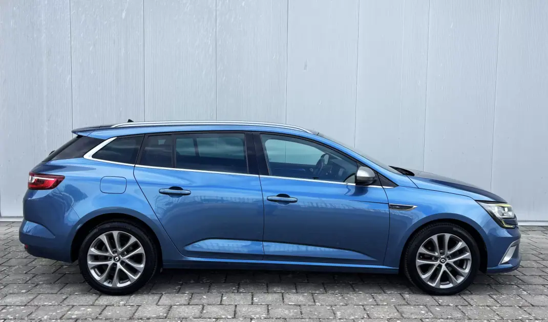 Renault Mégane Sport Tourer 2017 - 13990 EUR, 115000 km - 115000km - foto 6 de 43