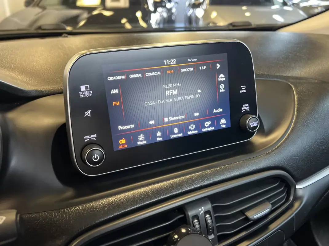 Fiat Tipo Station Wagon 2017 - 9490 EUR, 120000 km - AUTO.MOTO.pt - 120000km - foto 11 de 30