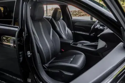 Peugeot 308 SW 2023 - 23790 EUR, 59725 km - AUTO.MOTO.pt - 59725km - foto 27 de 45