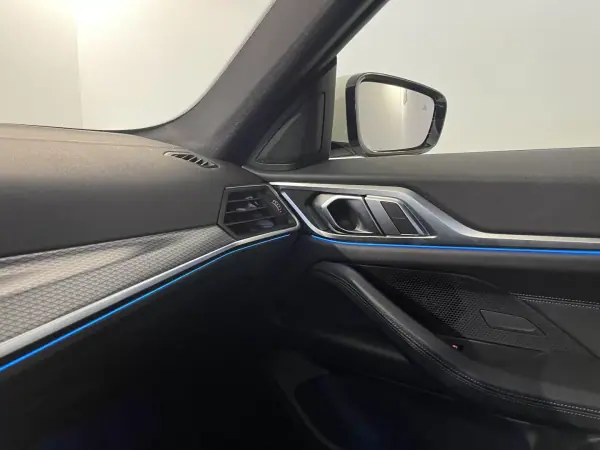BMW i4 2022 - 39750 EUR, 97000 km - 97000km - foto 42 de 57