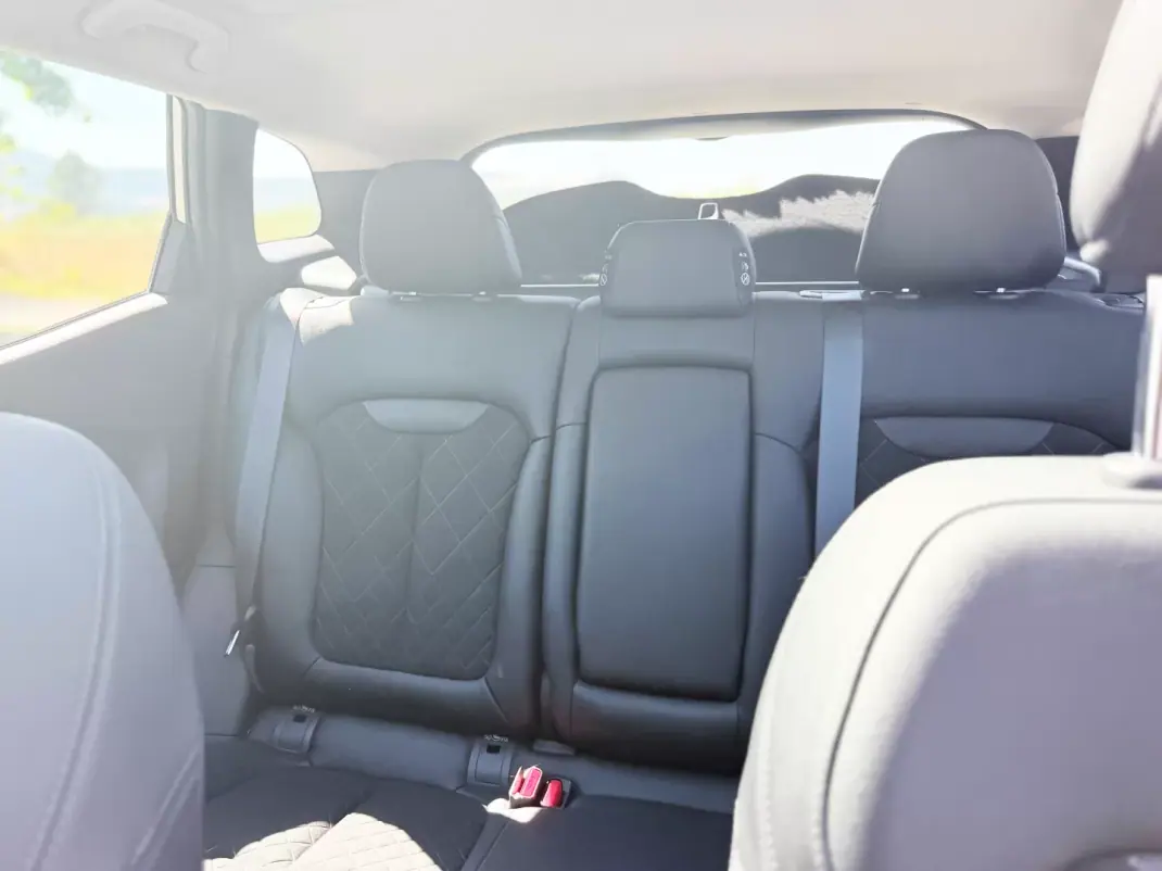 Renault Kadjar 2019 - 17500 EUR, 120000 km - 120000km - foto 12 de 16