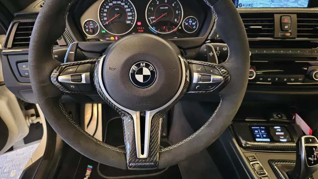 BMW 420 2014 - 28900 EUR, 189211 km - AUTO.MOTO.pt - 189211km - foto 31 de 42