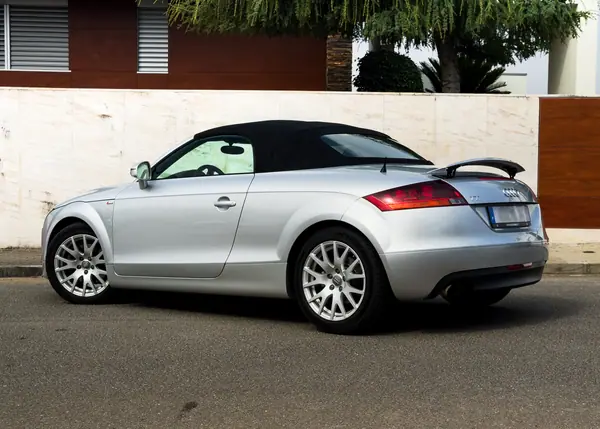 Audi TT Roadster 2007 - 13990 EUR, 155000 km - 155000km - foto 5 de 5