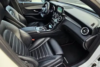 Mercedes-Benz GLC 220 2018 - 44500 EUR, 88000 km - AUTO.MOTO.pt - 88000km - foto 5 de 30