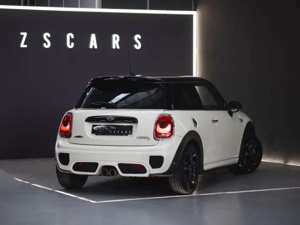 MINI 3 Portas 2017 - 22990 EUR, 84313 km - AUTO.MOTO.pt - 84313km - foto 7 de 24