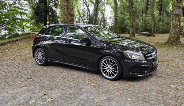 Mercedes-Benz A 180 2013 - 14990 EUR, 138000 km - AUTO.MOTO.pt - 138000km - foto 10 de 21