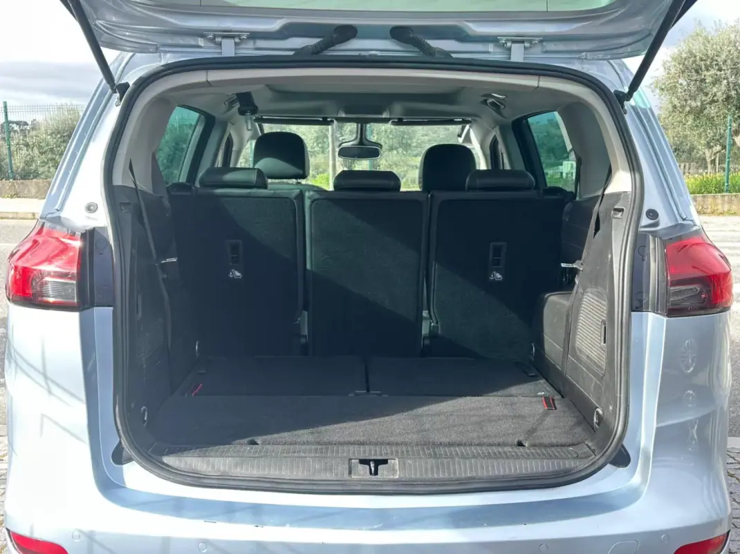 Opel Zafira 2018 - 13900 EUR, 128674 km - AUTO.MOTO.pt - 128674km - foto 34 de 36