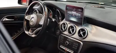 Mercedes-Benz CLA 220 2017 - 21990 EUR, 170144 km - AUTO.MOTO.pt - 170144km - foto 35 de 39