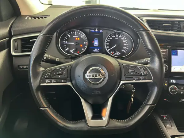 Nissan Qashqai 2019 - 16900 EUR, 120094 km - AUTO.MOTO.pt - 120094km - foto 8 de 22
