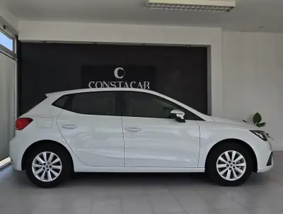 SEAT Ibiza 2024 - 17450 EUR, 60126 km - AUTO.MOTO.pt - 60126km - foto 5 de 29