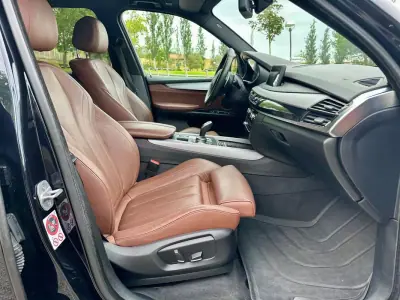 BMW X5 2017 - 28900 EUR, 175000 km - 175000km - foto 37 de 55