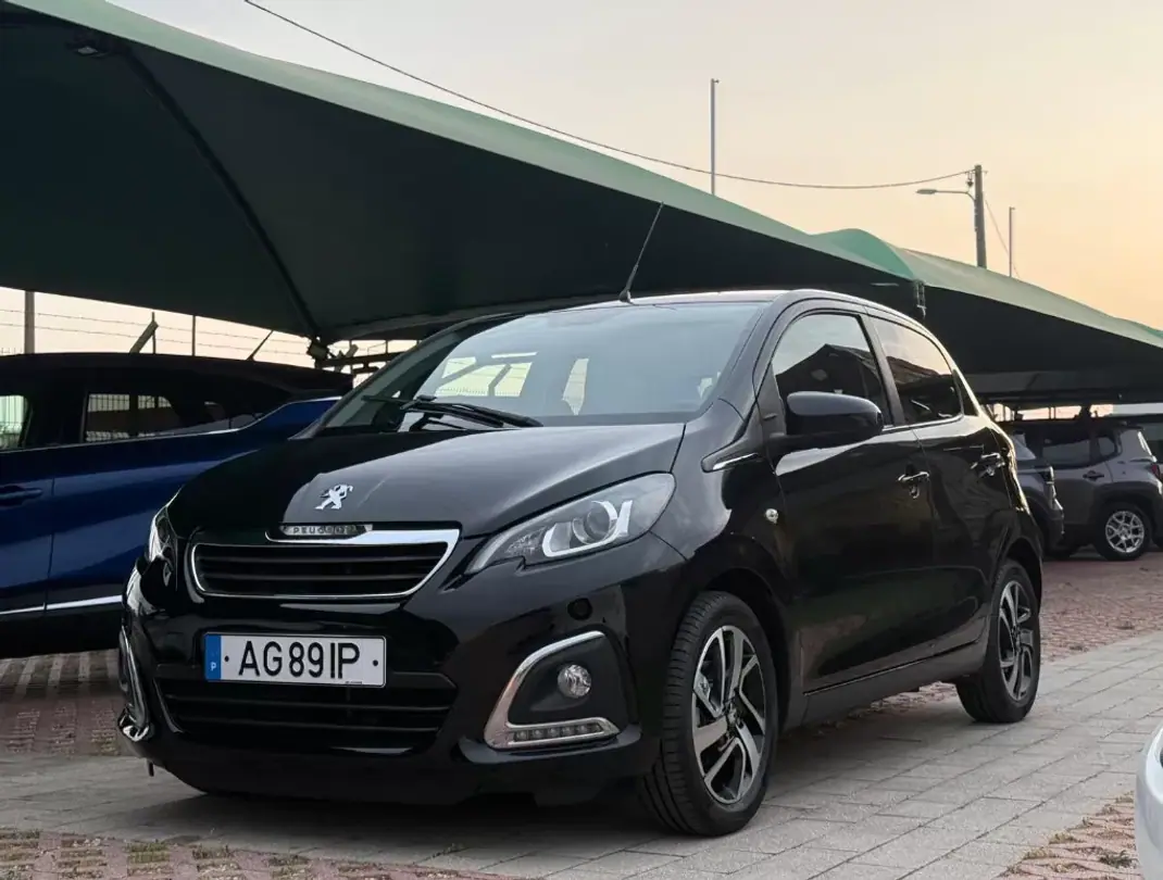 Peugeot 108 2021 - 12600 EUR, 50603 km - AUTO.MOTO.pt - 50603km - foto 1 de 14