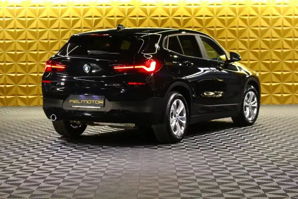 BMW X2 2020 - 23600 EUR, 92516 km - AUTO.MOTO.pt - 92516km - foto 9 de 32