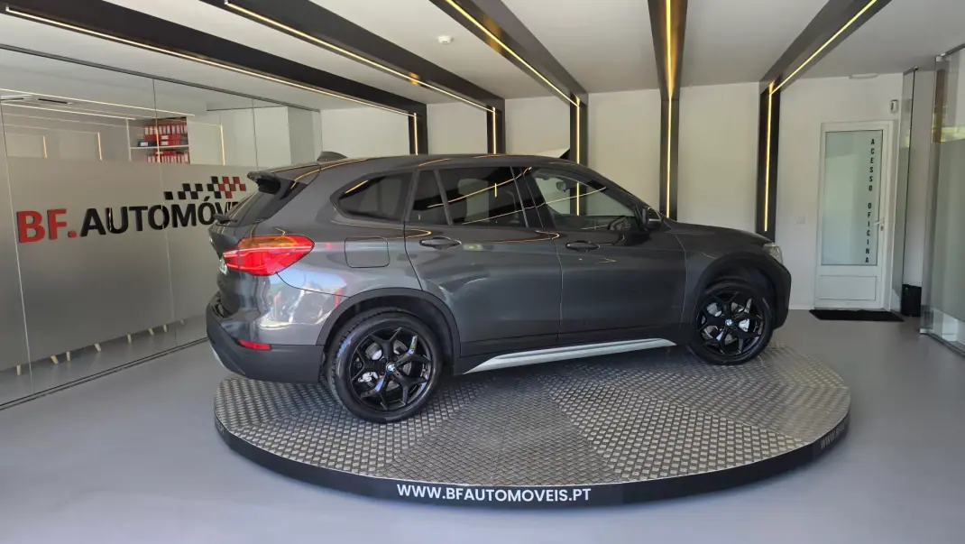 BMW X1 2016 - 16900 EUR, 185128 km - AUTO.MOTO.pt - 185128km - foto 5 de 62