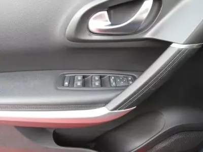 Renault Kadjar 2019 - 17900 EUR, 110677 km - AUTO.MOTO.pt - 110677km - foto 25 de 36