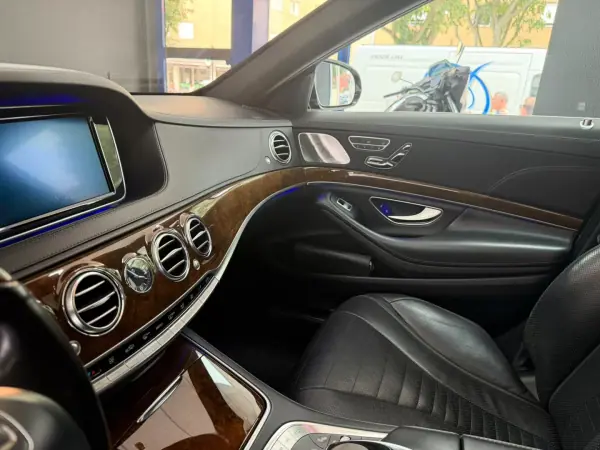 Mercedes-Benz S 350 2015 - 29000 EUR, 393085 km - AUTO.MOTO.pt - 393085km - foto 13 de 44
