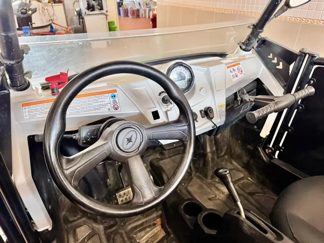 Polaris RZR 2011 - 8950 EUR, 7000 km - 7000km - foto 18 de 31