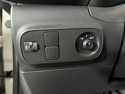 Citroën C3 2022 - 11900 EUR, 102634 km - AUTO.MOTO.pt - 102634km - foto 10 de 13