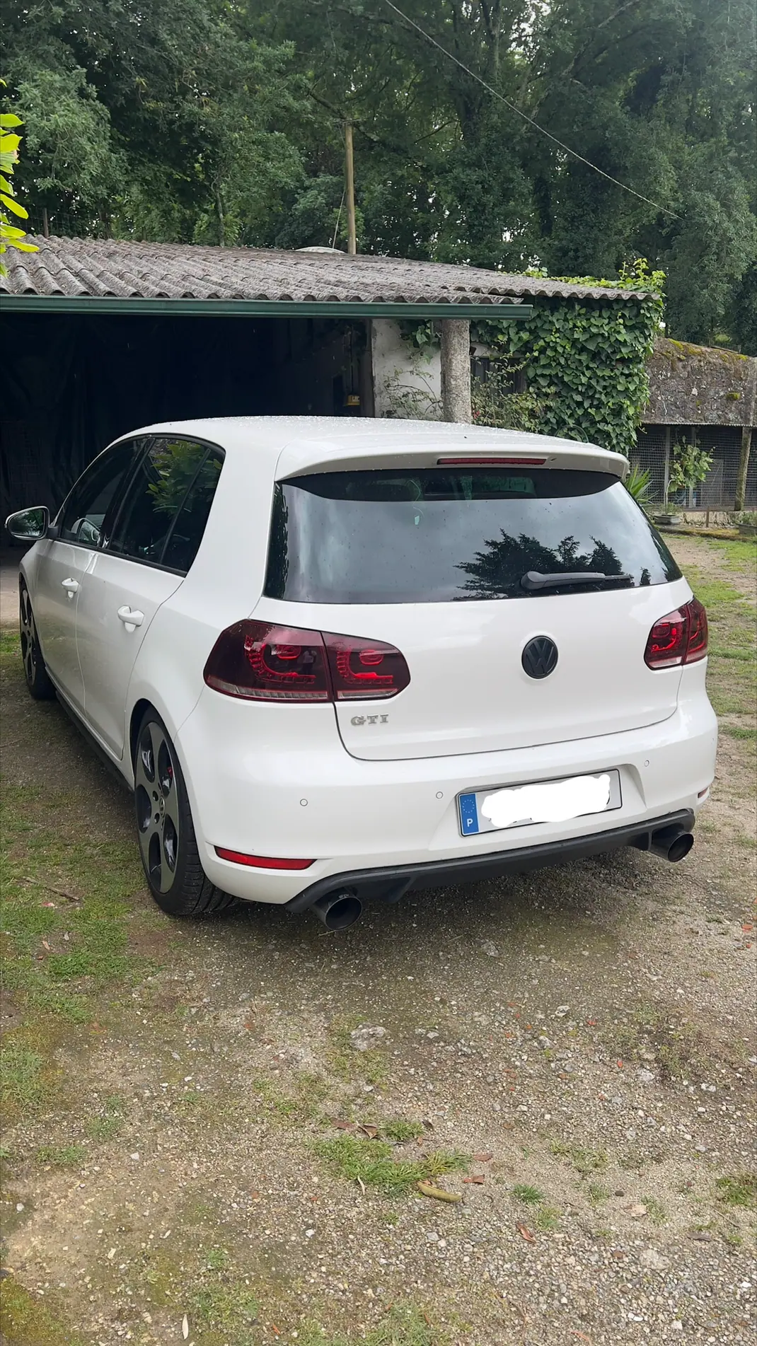 Volkswagen Golf 2009 - 14500 EUR, 156000 km - AUTO.MOTO.pt - 156000km - foto 2 de 7