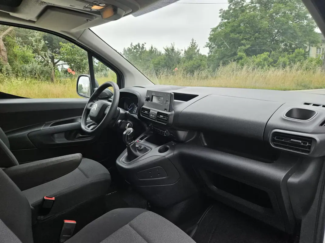 Citroën BERLINGO VAN XL 1.5 BLUE HDI 3 LUGARES 2020 - 9750 EUR, 87000 km - AUTO.MOTO.pt - 87000km - foto 8 de 8