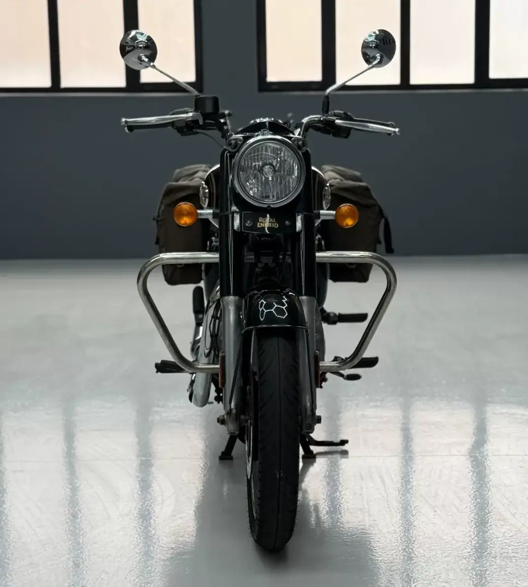 Royal Enfield Bullet Trials 500 Works Replica 2024 - 3950 EUR, 12701 km - AUTO.MOTO.pt - 12701km - foto 5 de 17