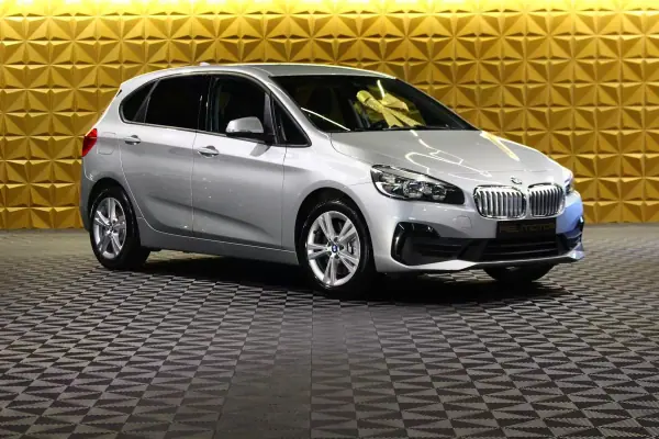 BMW 225xe Active Tourer 2019 - 19600 EUR, 44476 km - AUTO.MOTO.pt - 44476km - foto 4 de 30
