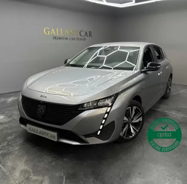 Peugeot 308 1.6 Hybrid Allure Pack e-EAT8 2023 Híbrido Plug-In — 55 300 km · Aveiro Peugeot 308 2023